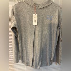 NWT  Vineyard Vines grey hooded long sleeve Tee